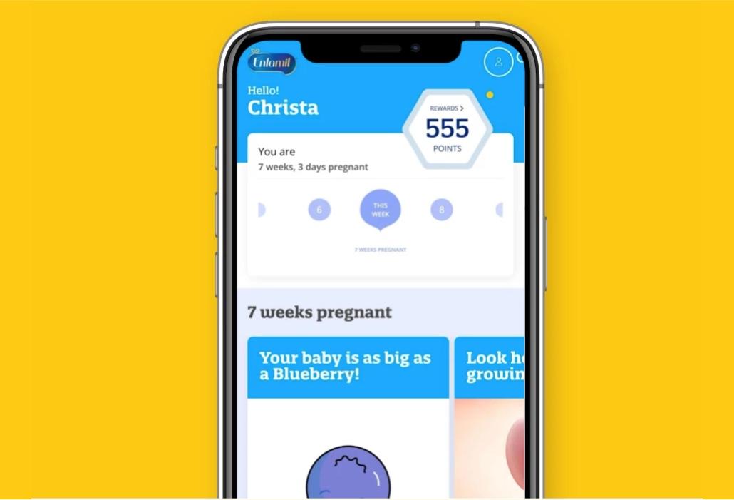 Teléfono que muestra la aplicación móvil Enfamil